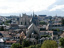Historic centre of Poitiers with Church of Saint-Radegund, Cathedral of Saint-Pierre and Palace of Justice in the background